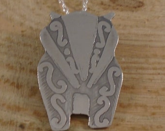 Sterling Silver Swirl Badger Necklace