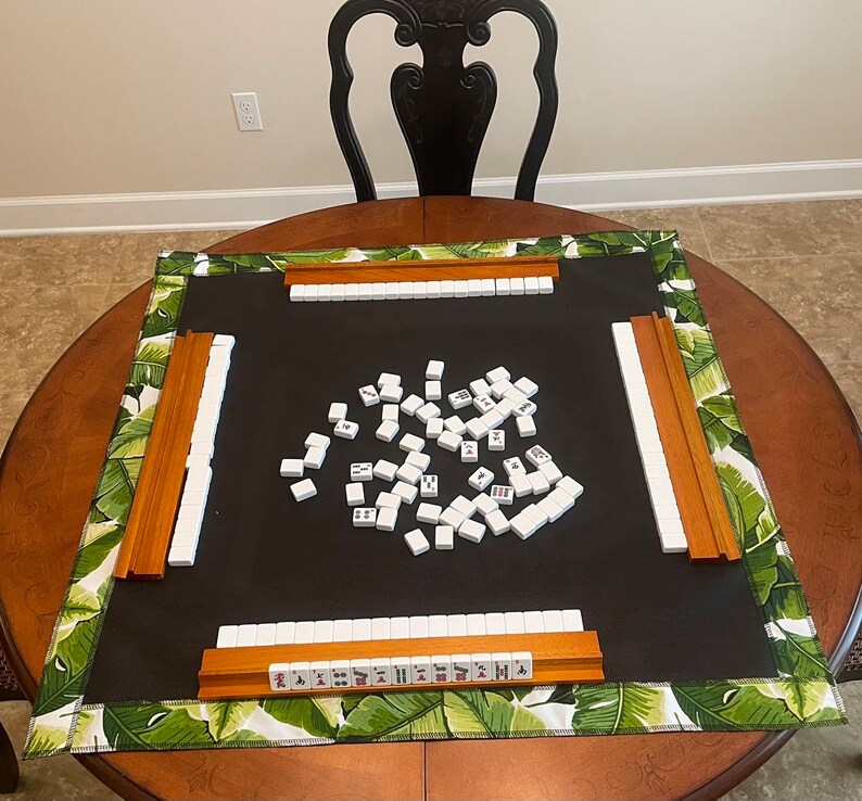 Mahjong Table Screen Mat FREE SHIPPING in Green Leaf Design Etsy