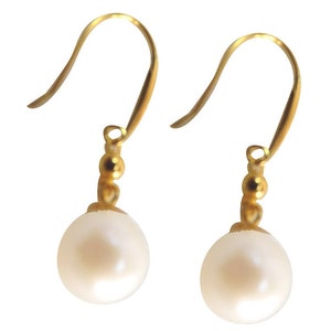 Classic 18K Yellow Gold Dangling Earrings with Stylish Ear Wire