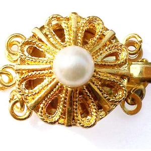 Filigree Style 3-row Clasp with a 5mm Costume Pearl 18k Yellow Gold Overlay