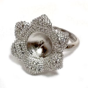 Gorgeous Large Adjustable Sized 6 Petal Flower 925 Sterling Silver Ring Setting with 18K White Gold Overlay for Tarnish-Free