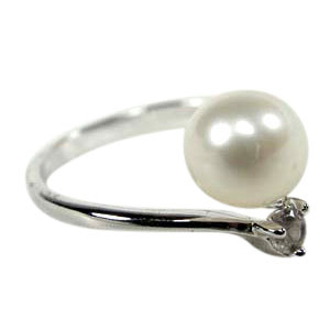 Adjustable Sized Pearl Ring in Simple Elegance - Etsy