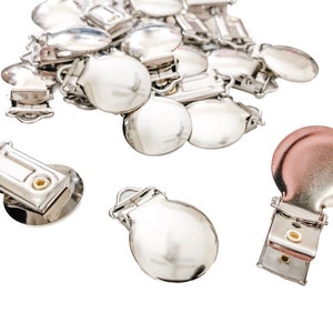 Shiny Metal Round Clip with or without Engraving
