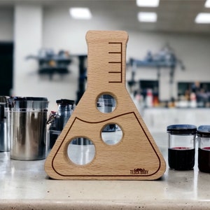 Large Science Flask Wood Shape and Wood Toy 4 in x 3.25 in - DIY Wood - Maple Wood Toy - Montessori Toy - Engravable - Personalized