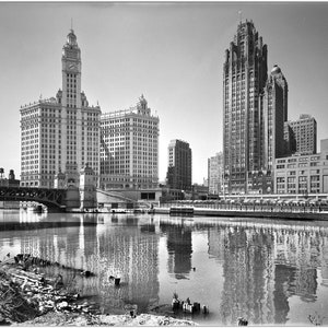 1931 - Chicago with the Wrigley Building