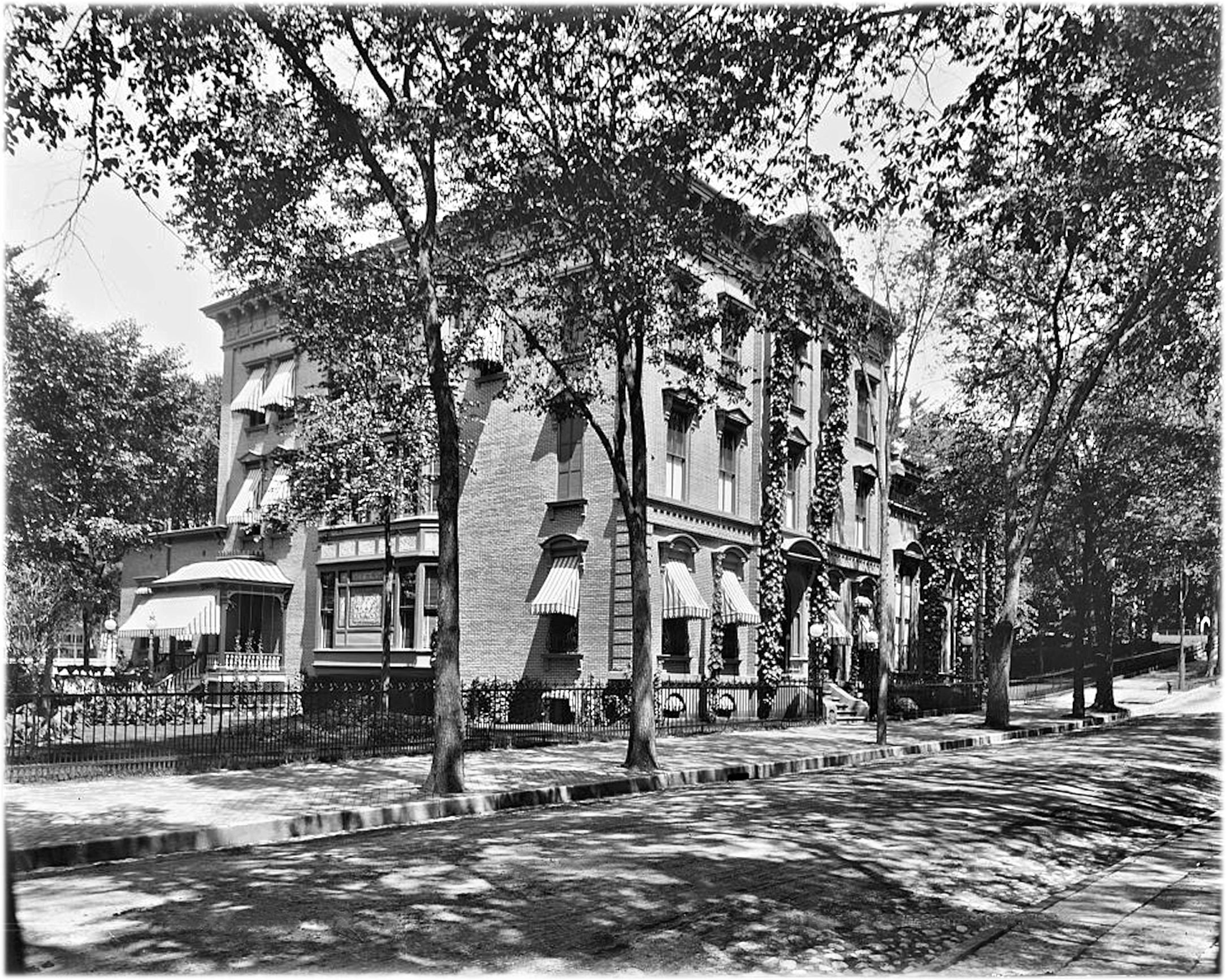 1900 - The Saratoga Club, Saratoga, Springs NY.  Archival Restoration Print.