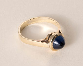 Vintage 14k Gold 1 Carat Blue Sapphire Sugarloaf Bezel Set Ring