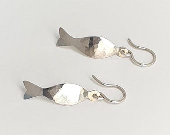 Hammered Sterling Silver Fish Earrings: Pisces Zodiac Jewelry