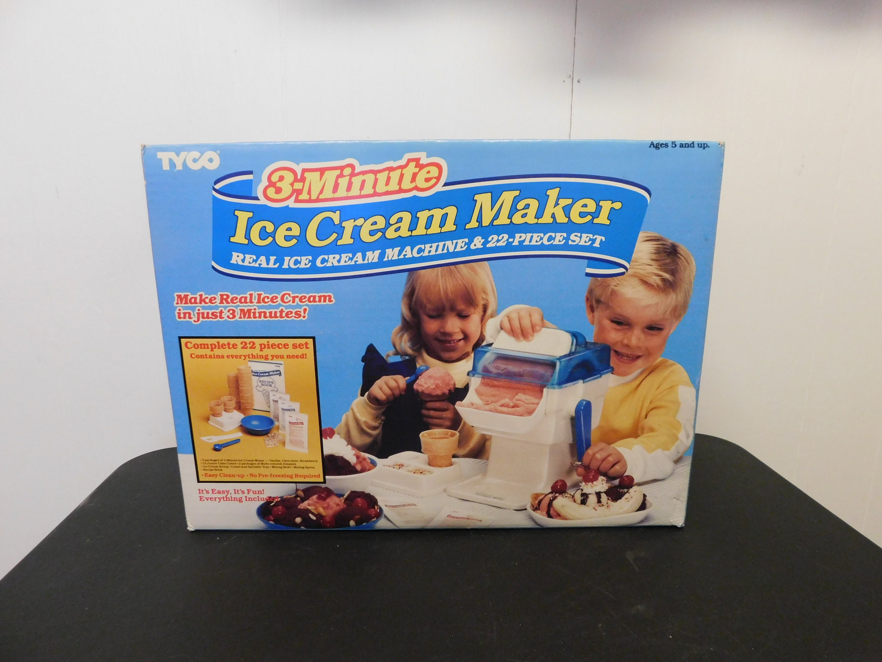 Vintage 1989 Tyco Ice Cream Maker W Box & Instructions! 3 Minute Ice Cream  Toy!