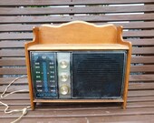 Vintage RCA Victor Filteramic Model 4RC84 Tube Radio