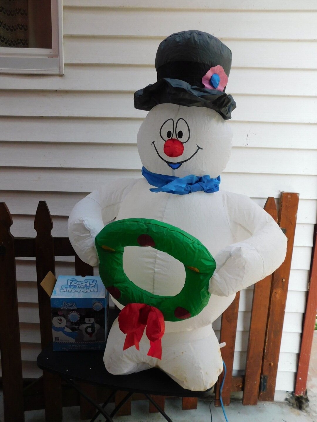 Airblown Inflatable Frosty the Snowman Christmas 3.5FT Lights up