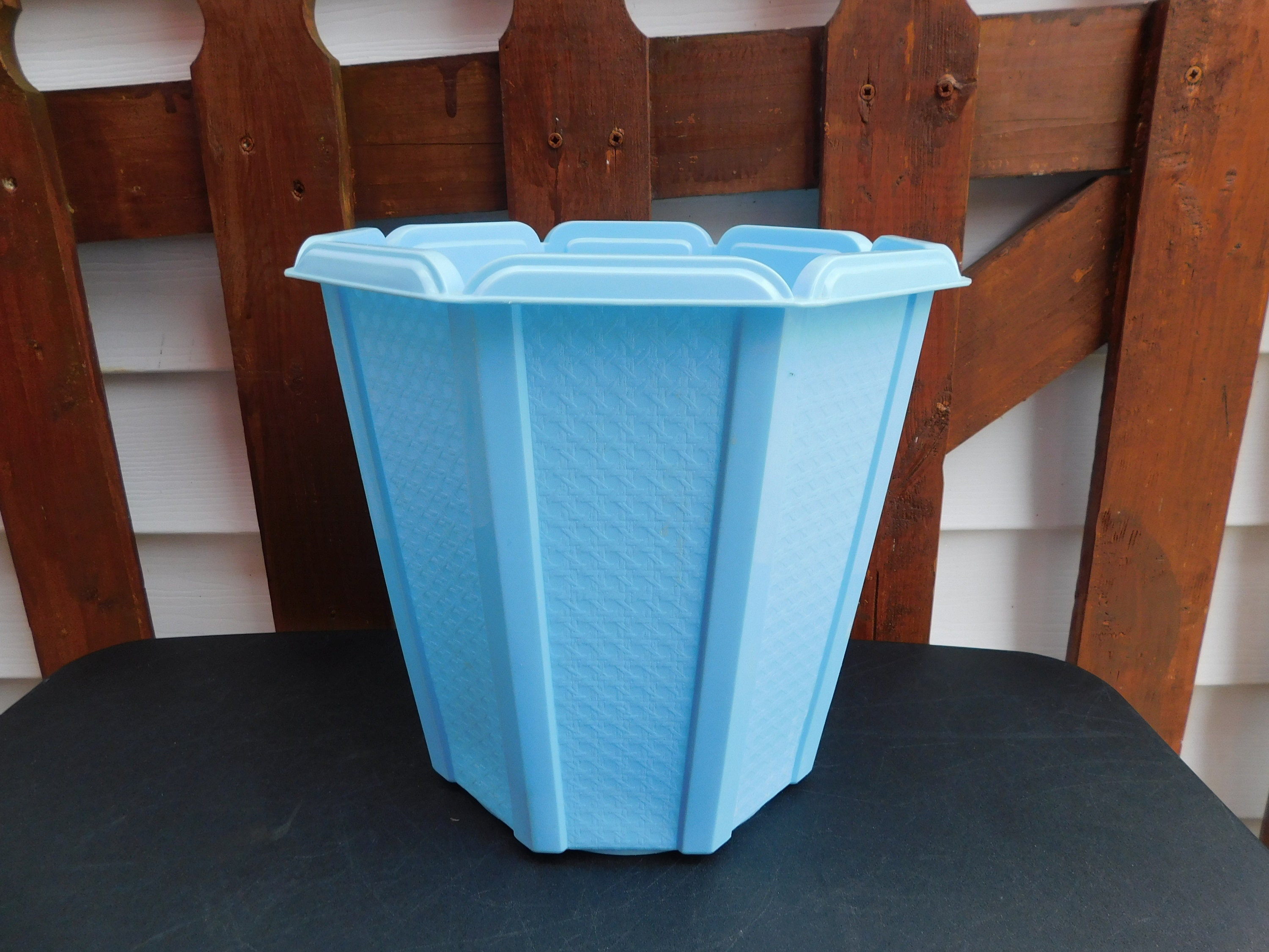 Vintage Rubbermaid Trash Can Waste Basket BLUE Bathroom 