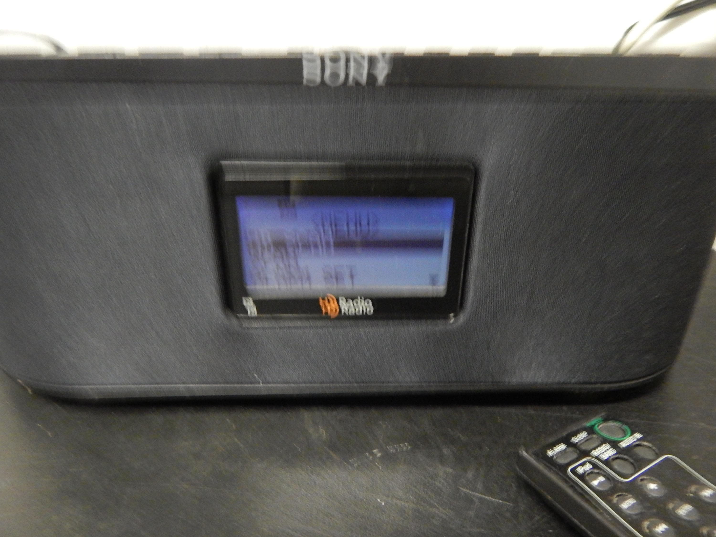 Sony Vintage Xdr-s10hdip HD Radio Ipod Dock Speakers System W