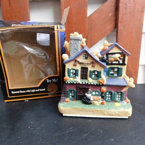 Vintage 1995 Gemmy Collectible Haunted House with Light & Sound Original Box