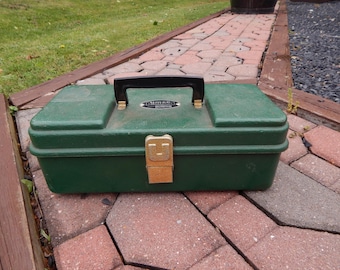 Vintage UMCO Aluminum 3-tiered Tackle Box - Model 103A - Filled W/ Vintage  Tackle, Hooks, Lures, Weights Deep Bottom Compartment - Etsy