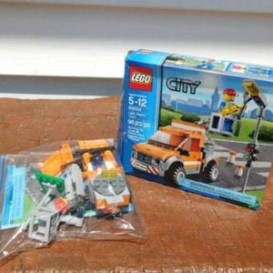 Grøn baggrund håndvask Konserveringsmiddel LEGO City 60054 Light Repair Truck Complete W/ Minifig & - Etsy