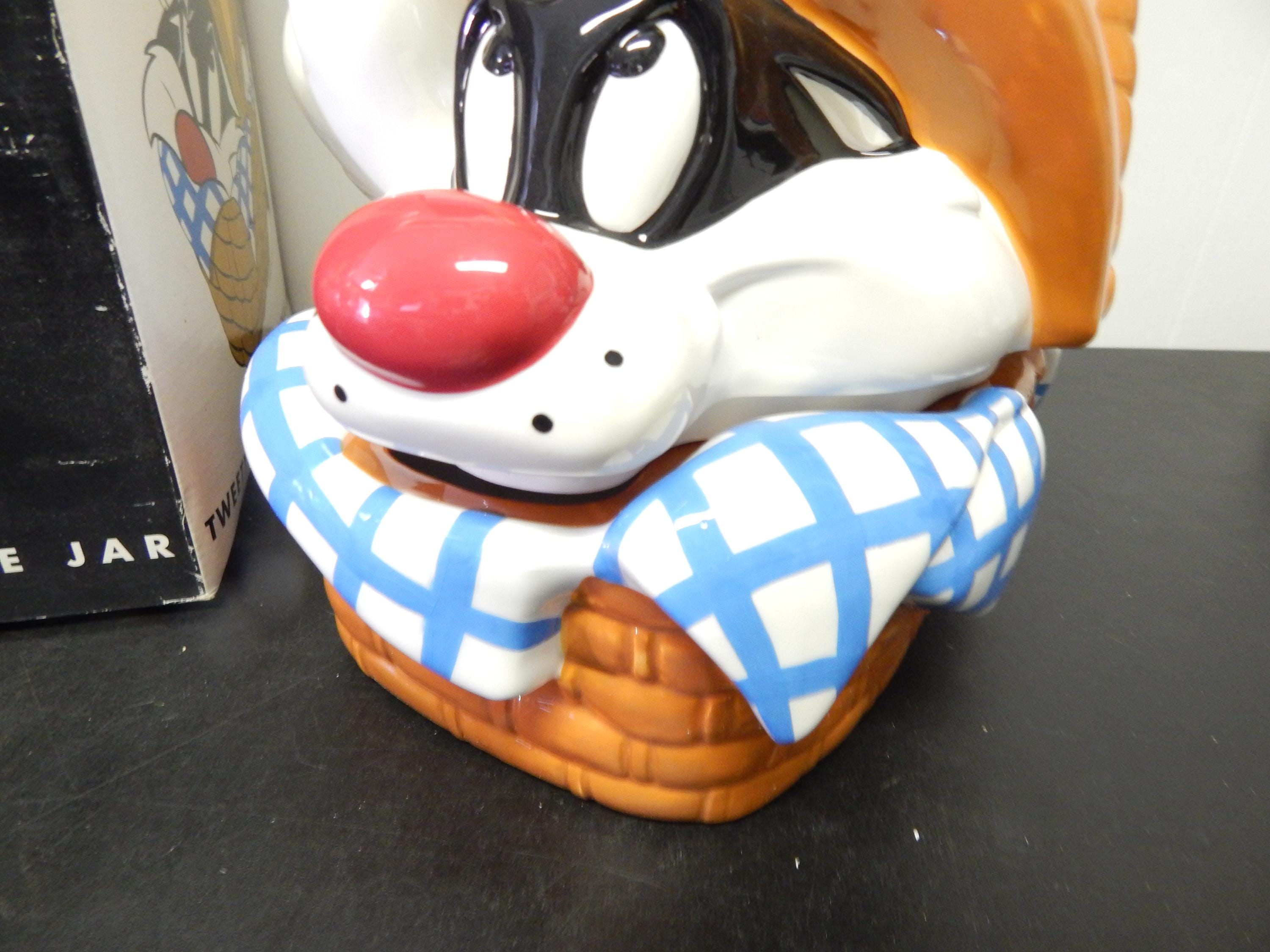 1999 Looney Tunes Tweety & Sylvester Picnic Basket Cookie Jar