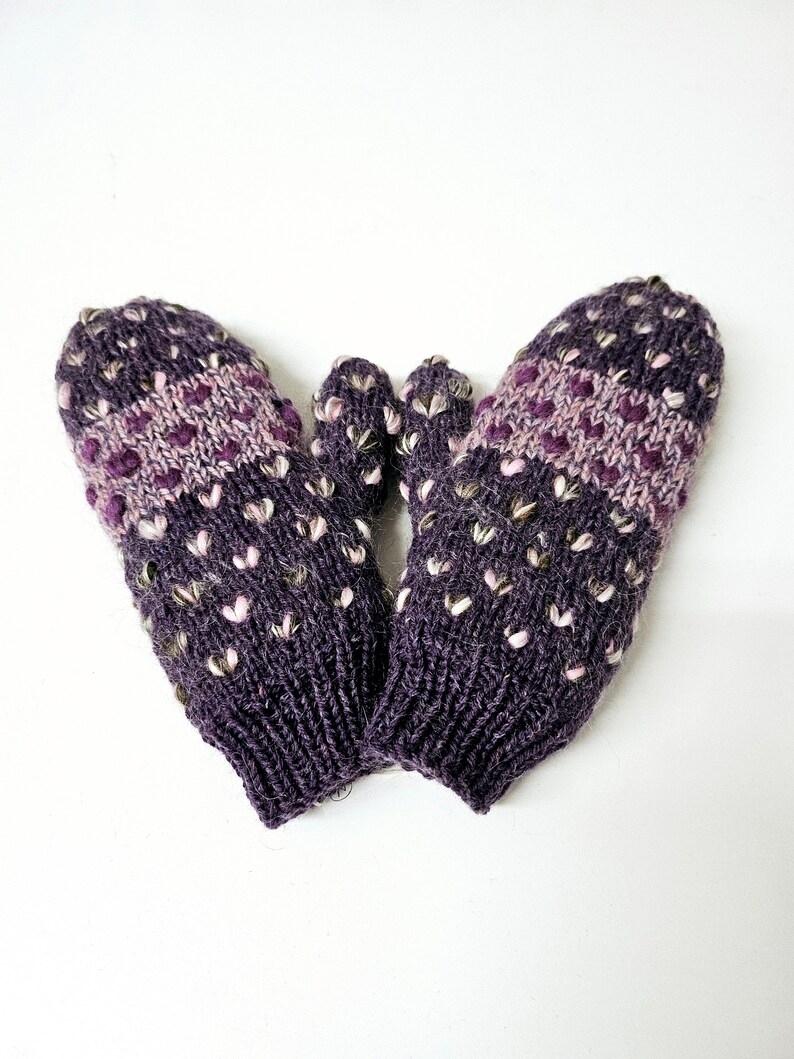 THRUMMED MITTENS, Hand Knit Purple Wool Mittens, Traditional