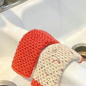 DISHCLOTH KNITTING PATTERN, easy beginner washcloth, cotton dishtowel for kitchen, knits for your bathroom, quick knit gift, hostess gift
