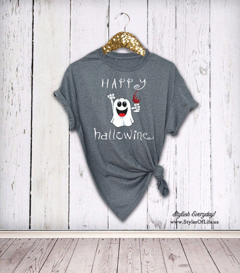 Happy Hallowine Shirt, Boyfriend Style Tee, Happy Halloween Shirt, Ghost Shirt, Womens Halloween Shirt, Scary Ghost Shirt bild 1