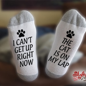 The Cat Is On My Lap Socks, I Can't Get Up Right Now, Gift, Birthday, Christmas, Gift For Him, Cat Lover Bild 1