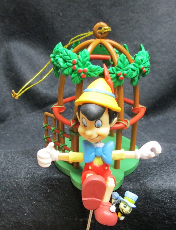 No.2898a) Enesco, Disney, Ornament, Motion Pinocchio, Moves Arms