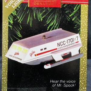 No.3134a)  Hallmark, Star Trek 2 The Wrath of Khan  Light and Sound.  Mint Condition.  3134a