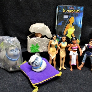 No.3766) Set of Nine Disney’s Pocahontas happy meal toy See the pictures Fine to Near Mint condition.