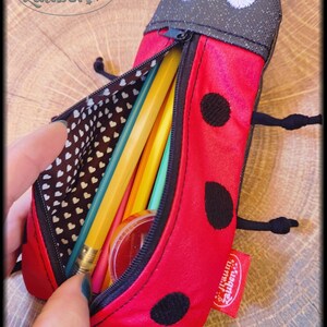 15x25 cm 6x10 inch Pencil Case Ladybug ITH Bild 4