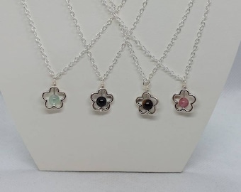 Gemstone Fidget Necklace: Silver Plated Flower Pendant, Anxiety Calming Sodalite Amethyst