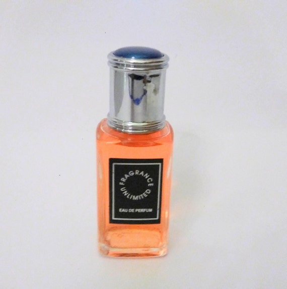 Soleil Blanc By Tom Ford Type Eau De Parfum 17 Oz 50ml By Fragrance Unlimited