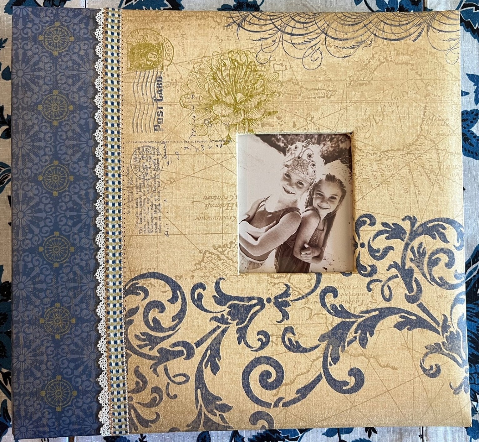 K&Company Scrapbooking Albums 12 x 12 Size for sale