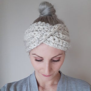 Crochet Chunky Headwrap // Crochet Headband // Crochet Earwarmer // Adult Headband image 2