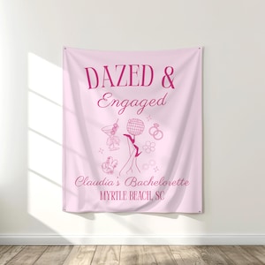PRINTED Dazed und Engagierte Junggesellinnenparty Tapisserie | Kundenspezifisches Retro 70er Jahre Thema Banner für Bachelorette | Disco Party Kulisse | PF16D