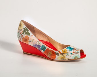 Floral Power: Patent pending Shoes with real pressed flowers.Every single pair is uniquely made.Leather insole,outsole and lining;Poron foam