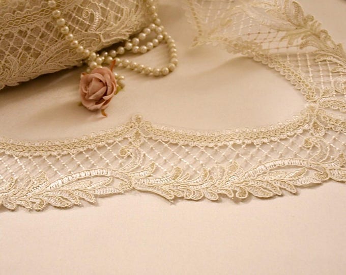 Beautiful lace border in Neoclassical style