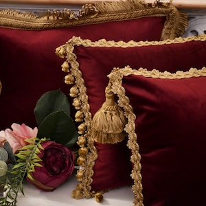 Cushion collection “Duchessa” fine velvet and antique gold trimmings burgundy