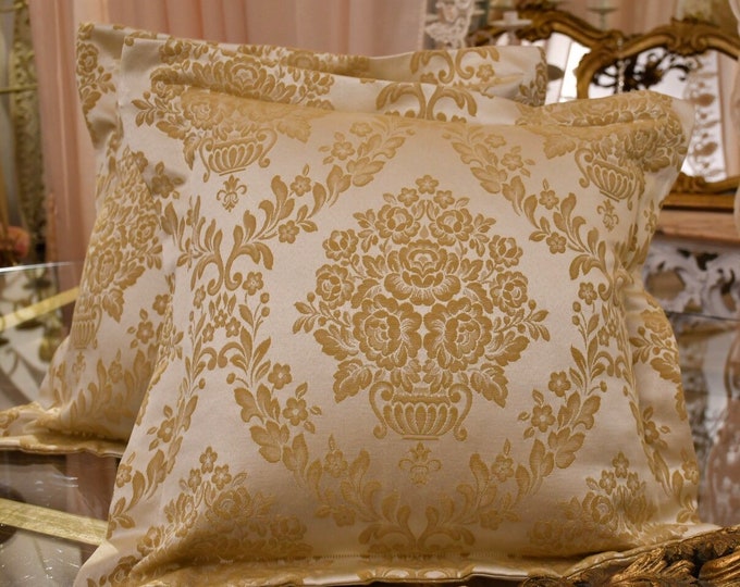 Cushion gold damask luxury Italian