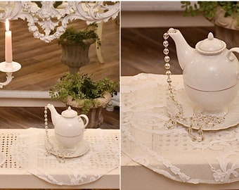 Shabbychic tulle doily "le Grottesche"