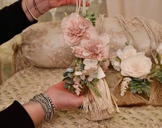 Curtain Tiebacks with Flowers. A Dream of Elegance and Refinement