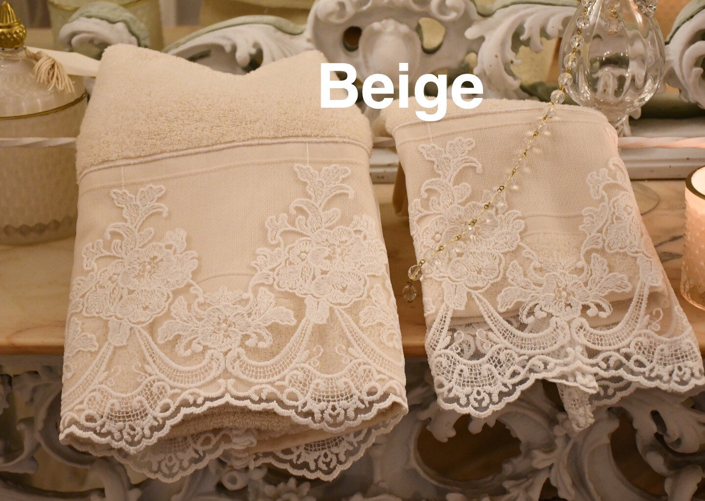 Towel set in terry cloth and fine lace MariaLuoise