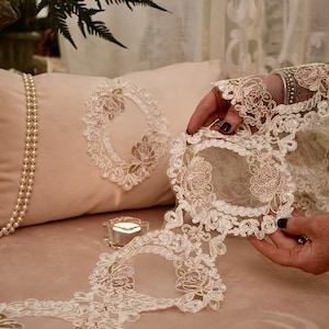 Pizzo Merletto bordo ovale “La Belle Èpoque”