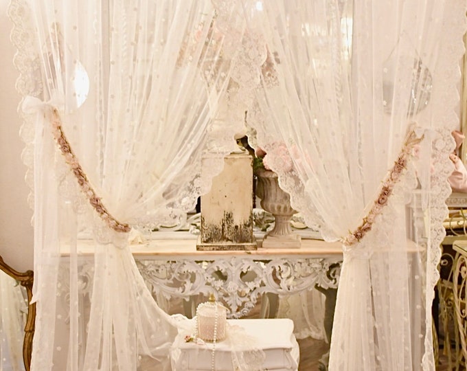 Pair of light and soft embroidered tulle curtains from the “Sophia” collection