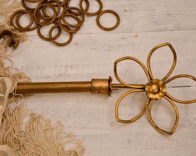 Wrought iron curtain rod “Fiore”