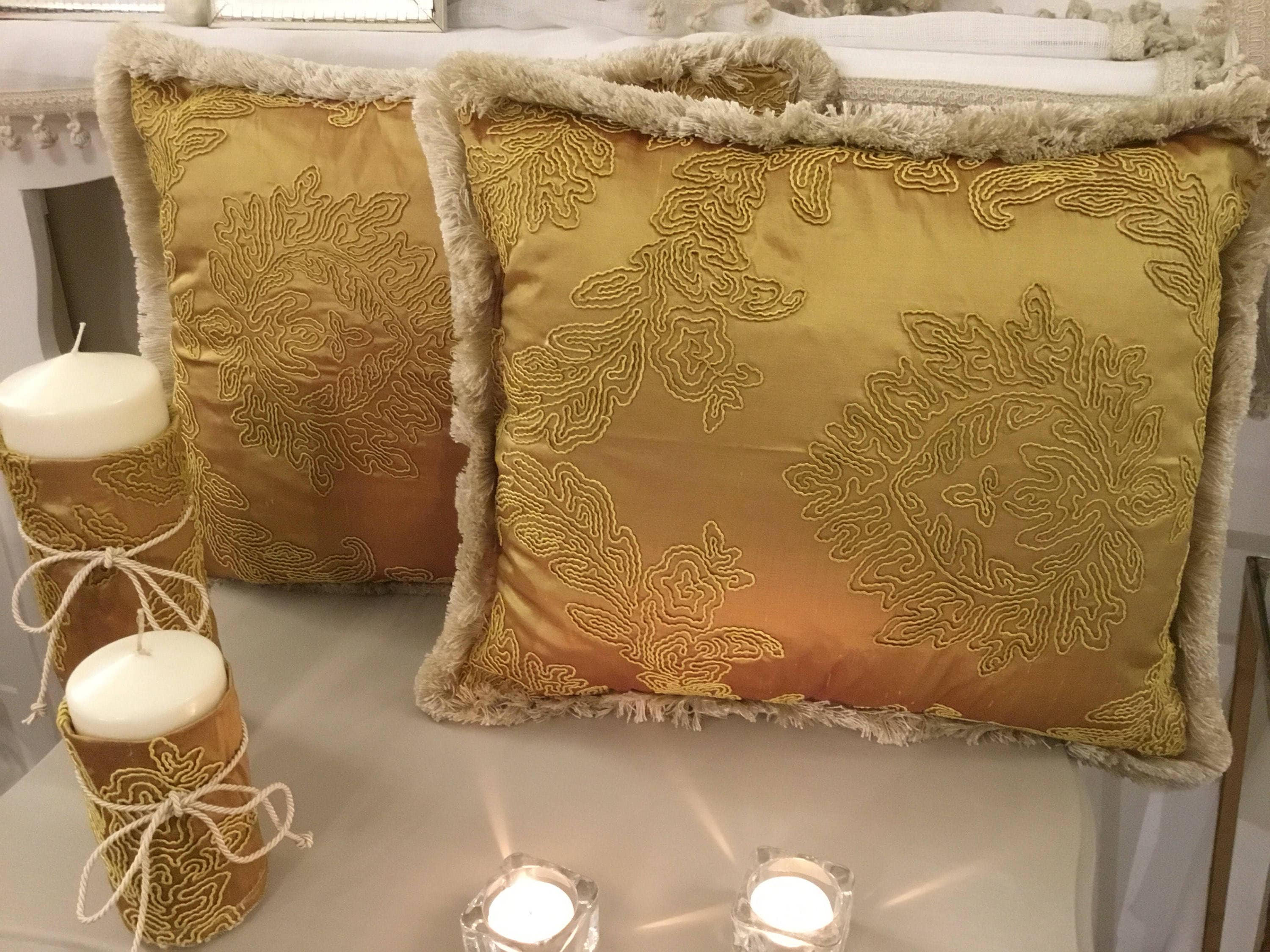 Luxury pure silk pillows set of 2