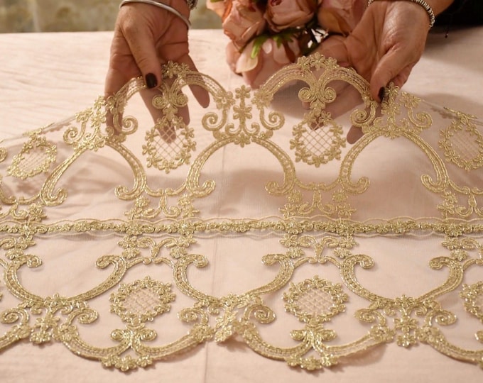 Renaissance lace runner collections “Le Trasparenze”