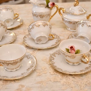 Set of antique Italian 19th century cups