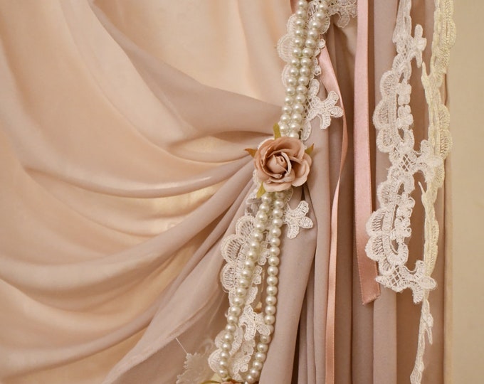 Wonderful amber curtain with lace pearls and scented roses