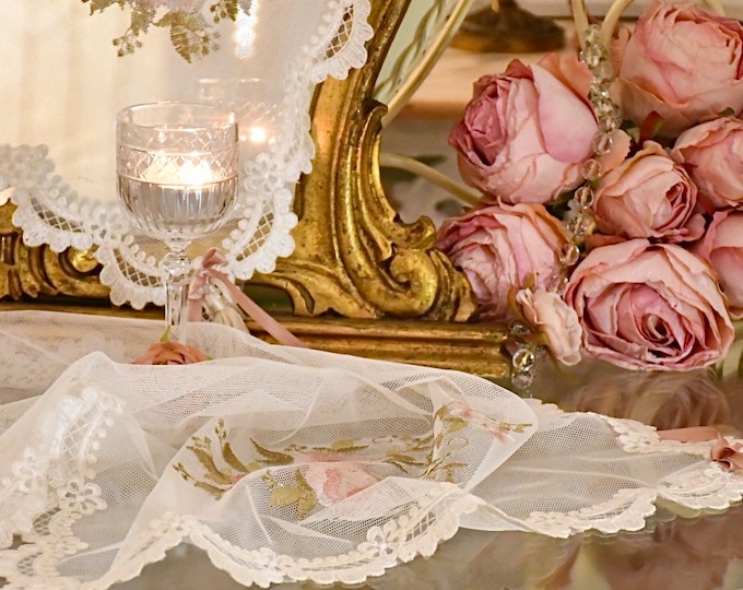 Tris of dresser doilies and bedside tables “Regal Roses”