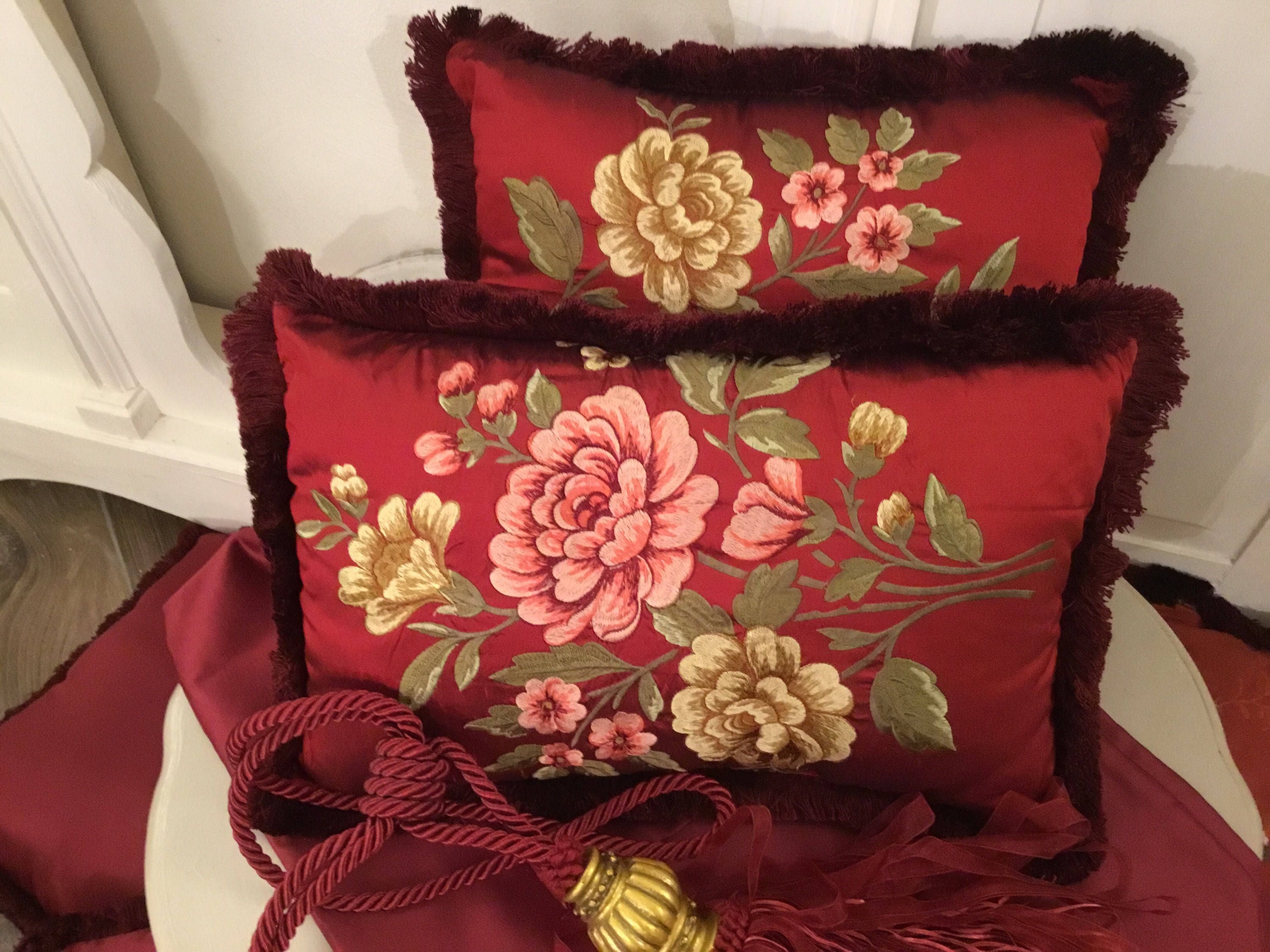 Luxury silk pillows Set